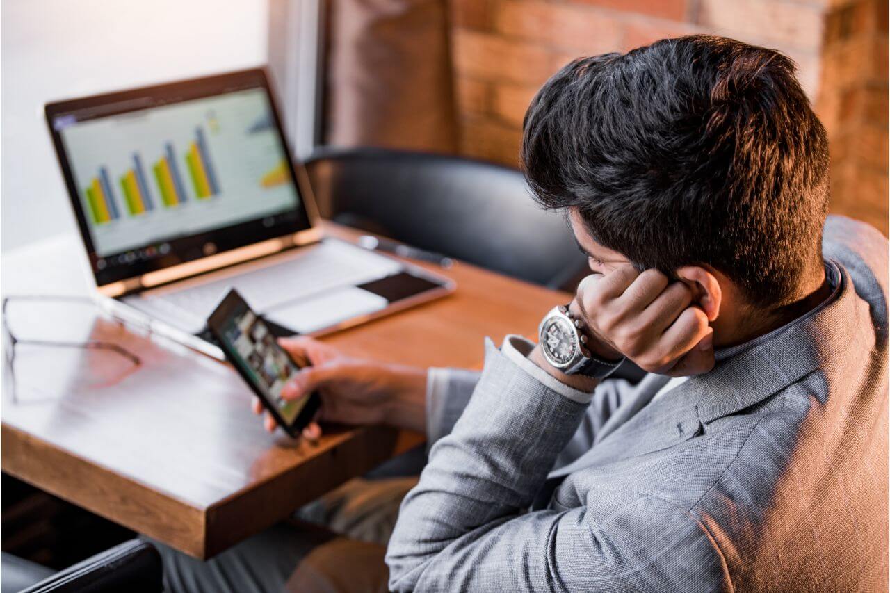Procrastinação no trabalho: como ajudar a sua equipe a superá-la?